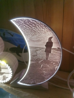 Luna forma base litofano lámpara hogar casa foto noche resplandor Arte 3d print model - Mito3D