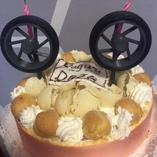 motosiklet doğum günü Kekler bisikletçi kek dekorasyon motor tekerlek tekerlekler dekor 3d print model - Mito3D