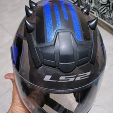 moto cornes 01 mode casque accessoires corps 3d print model - Mito3D