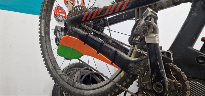 Montagne bicyclette équipement décalage couverture gaine vélo 3d print model - Mito3D