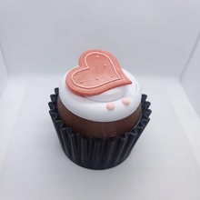 muffin shaped Kutu tip 2 takı göğüs sevgililer gün kalp kek 3d print model - Mito3D