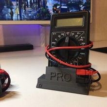 multimetro stand titolare gadget voltmetro amperometro misuratore di ohm 3d print model - Mito3D