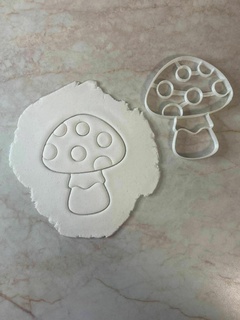 mushroom cookie cutter autumn 3d print model - Mito3D