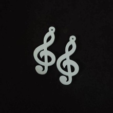 Musical Ringe verdreifachen Notenschlüssel Hinweis Mode Reifen Ohrringe Halskette Schmuck Kostüm Trend Zweige Ton Sonne Zittern doppelt 3d print model - Mito3D
