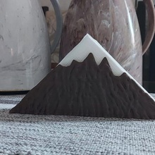 nakpin holder mountain art desig kitchen 3d print model - Mito3D