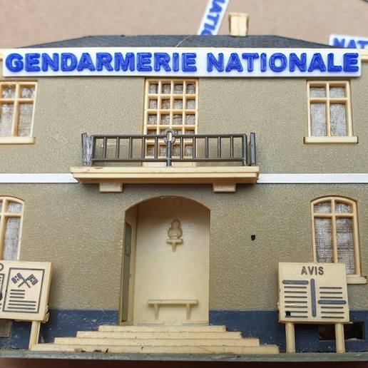 nazionale gendarmeria piatto 1 87 placca modellismo treno 3D print model - Mito3D