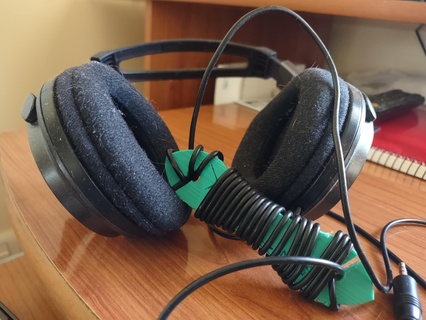 née câble bobine écouteurs casques cravates musique pre columbian Latin Amérique 3d print model - Mito3D