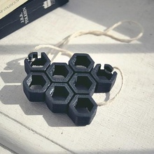 collar hexagonal de la colmena varios nido abeja joyería 3d print model - Mito3D