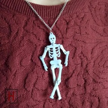 necklace skeleton jewelry chain 3d print model - Mito3D