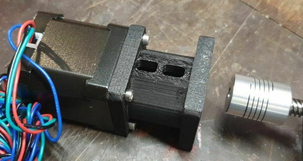 nema 17 nema 23 screw connection clutch  3d print model - Mito3D