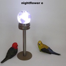 nightflower-e home Garten Innenraum Lampe Beleuchtung office Erde solar Dekor nachhaltig ist phovoltaics 3d print model - Mito3D