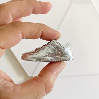 nike smaç düşük koşuyoruz ayakkabı anahtarlık Ürdün hava 3d print model - Mito3D