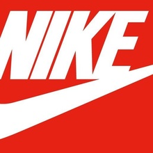 Nike logo mode Vêtements porter 3d print model - Mito3D