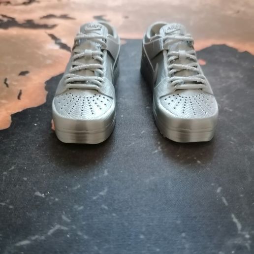 Nike sb tremper gauche planche roulette sneaker mode air Obliger Max patin patinage adidas sport Jordan 3D print model - Mito3D