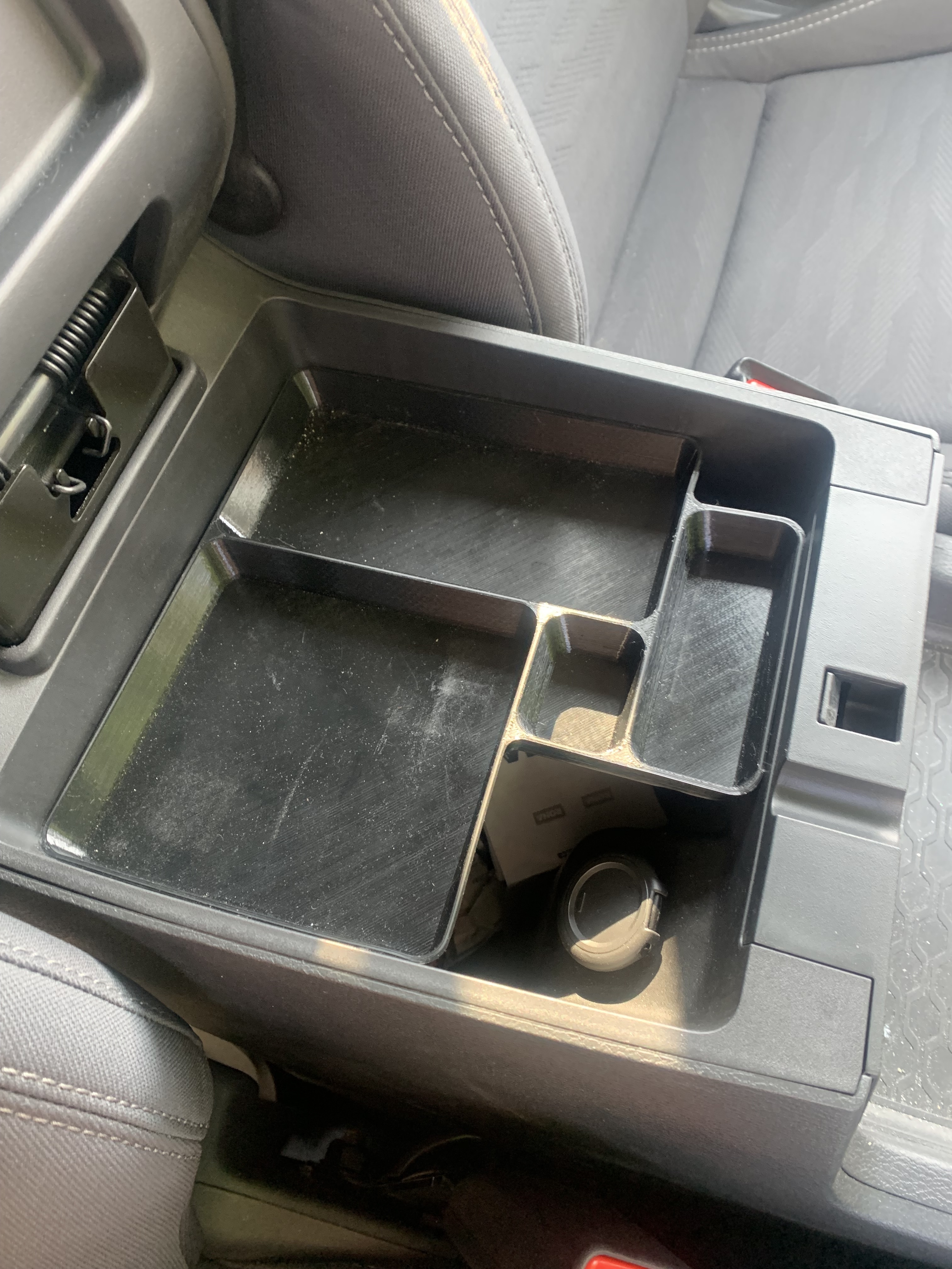 nissan frontier 22 23 console tray 3D print model - Mito3D
