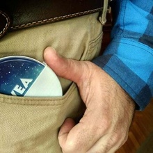 nivea bolsillo soporte 75 ml porta azul caja crema baño 3d print model - Mito3D