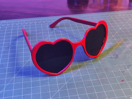 noodle heart lenses gorillaz glasses cosplay red network 3d print model - Mito3D