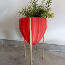 nordic pot flower plantpot deco 3d print model - Mito3D
