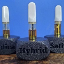 oil cartridge holder sativa hybrid indica vape pen cart 3d print model - Mito3D