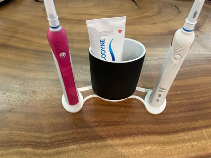 oral b escova estação casa dente pasta dentes banheiro 3d print model - Mito3D