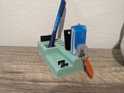 organizzatore micro sd USB bastone penna 3d print model - Mito3D