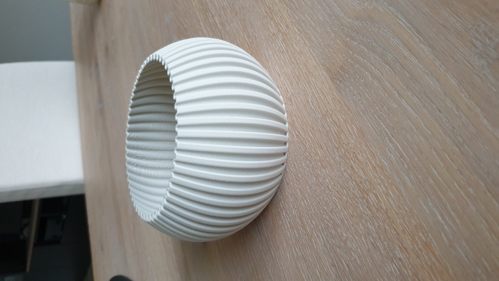 oval schüssel wellen zuhause haus deko vase 3d print model - Mito3D