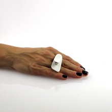 o oyster anel jóias smart design pérola de aço mulher 3d print model - Mito3D