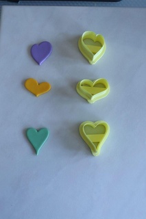 pack 3 heart cutters cutter cookies crafts diy handmade kitchen polymer clay artisan earrings pendant 3d print model - Mito3D