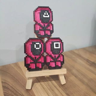 pack pink soldiers squid game soldier pixel art red 3d print model - Mito3D