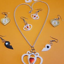 4 pairs earrings pendant jewelry art key ring per year first future pearl shiny ornament model treasure chest woman loop gold trend jewellery thin necklace diamond fashion beauty vase years 2018 2019 january creator christmas valentine surprise finery short story celebration fall rainfall love summertime wintertime gift holy sweetheart 3d print model - Mito3D