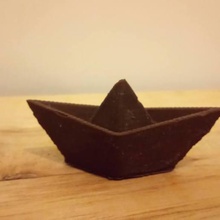 barchetta di carta casa candela la barca paperboat 3dmodel nave paperbarcodepel cioccolato arredamento 3d print model - Mito3D