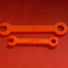 parametrische Schraubenschlüssel openscad verschiedene nützlich tool reprap pla Modell 3d 3d print model - Mito3D