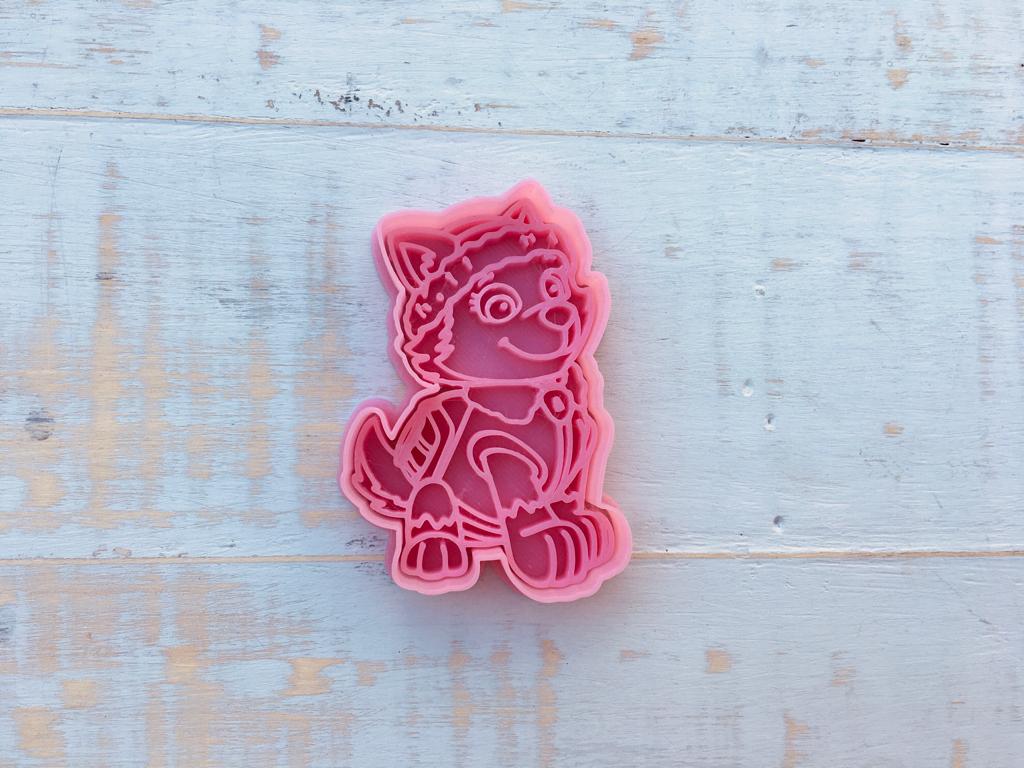 paw patrol everest cookie cutter characters cookies deco glase fondant everest canine patrol bitch  3D print model - Mito3D