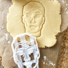 peaky blinders cookie cutter - thomas shelby face cutters razor flat cap garrison by order of the cookies biscuits 3d print model - Mito3D