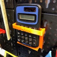 estaca borda calculadora suporte ferramenta organização pegboard adaptador montagem Ferramentas oficina organizador titulares caixas 3d print model - Mito3D