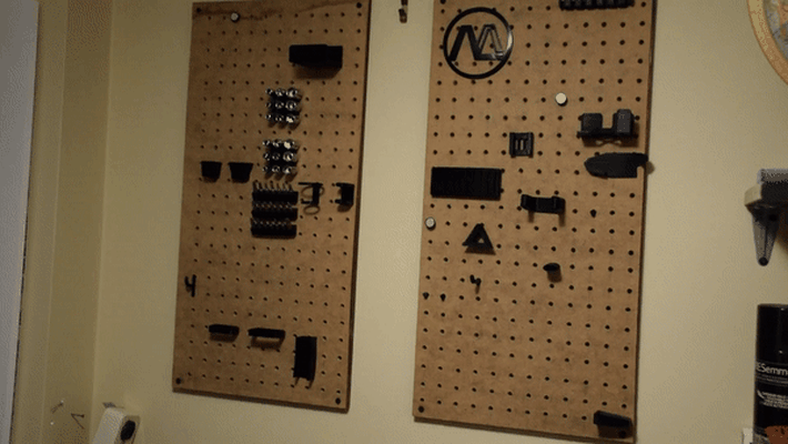 tablero montaje colección organizar clavija montar allen llave archivos multimetro alicates tijeras destornillador enchufes 3d print model - Mito3D