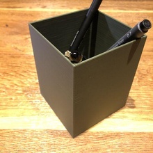 pen holder office flower minimalst table furniture supplies pencil 3d print model - Mito3D