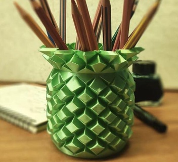 pen holder pineapple Home 3d print model - Mito3D