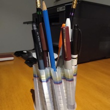 pen holder superlight home crayon desk organizer pencil office 3d print model - Mito3D
