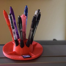 stylo titulaire du bac la maison bureau 3d print model - Mito3D