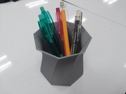 pen holder v1 Gadget office penholder simple table tabletop 3d print model - Mito3D