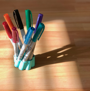 pen pencil holder organizer v5 3d print model - Mito3D
