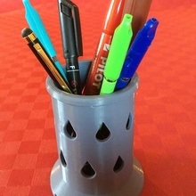 pencil cutlery jar pot office kitchen storage pen marker range spoon knife 3d print model - Mito3D