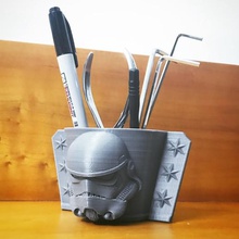 porta-lápis -tempestade troopwe - star wars a casa estojo de lápis caneta cas titular storm trooper stormtrooper guerra estrela caso 3d print model - Mito3D