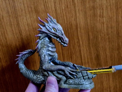 Bleistift Halter Unterstützung Drachen Fall Mantel Skulptur Tier 3d print model - Mito3D