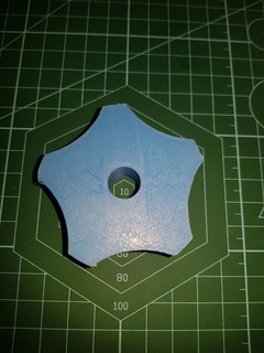 pentagonal knob hexagonal nut manual tightening 13mm wheel diameter 60mm 3d print model - Mito3D