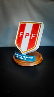 peruviano calcio federazione scudo trofeo Perù mondo Sud americano premio logo sport decorazione cappotto braccia piatto America tazza conmebol 3d print model - Mito3D