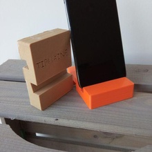 phone holder personalized support 3d print model - Mito3D
