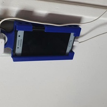 suporte do telefone da tomada de parede recarga gadget soquete mural 3d print model - Mito3D