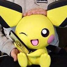 Pichu Móvel carregador Pokémon phone Pikachu suporte 3d print model - Mito3D